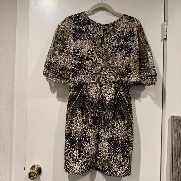 Selfie Leslie “Lady Luck” Cape Sleeve Wrap Dress – Black – NWT - Picture 6 of 8